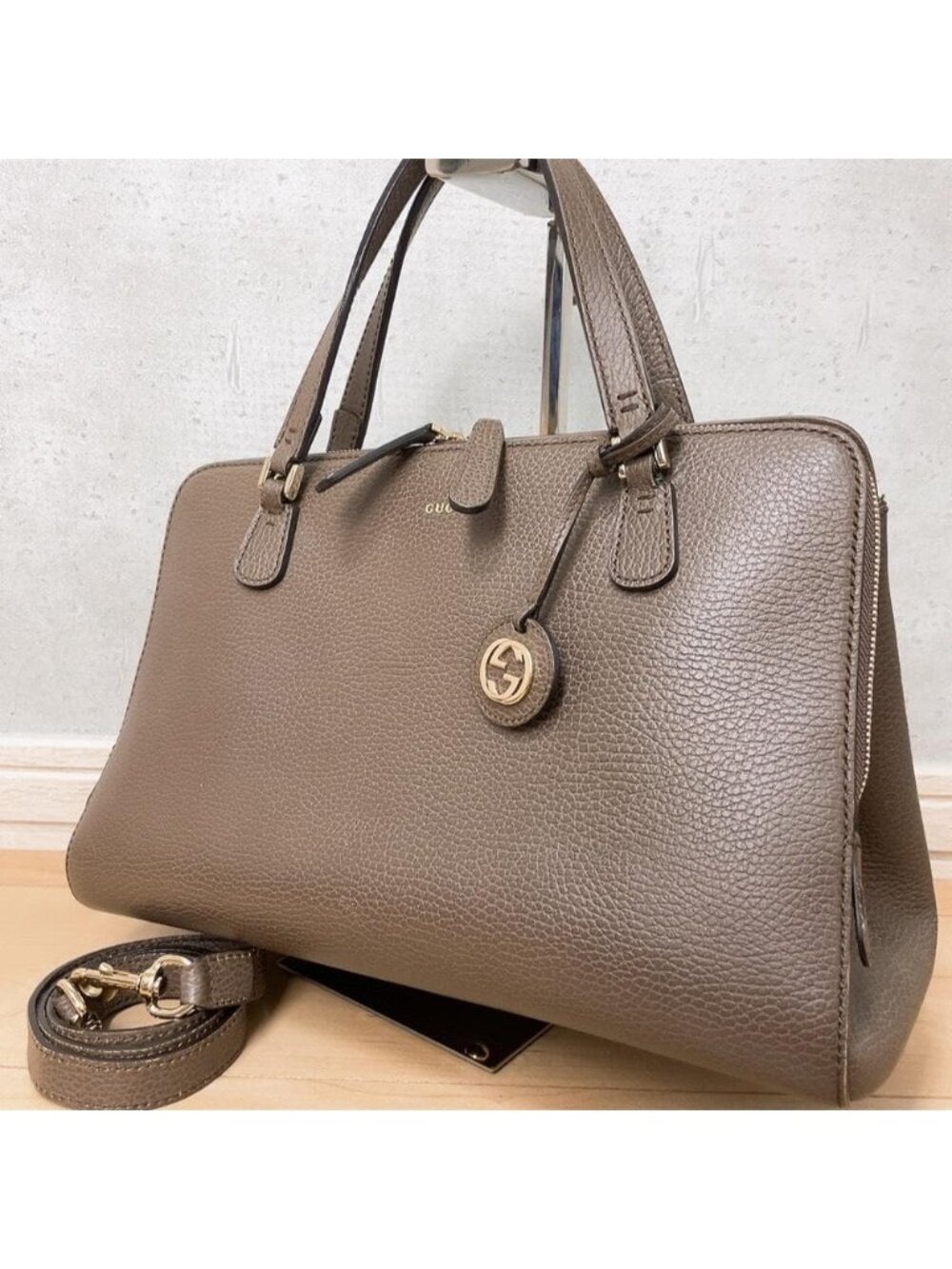 Gucci Shoulder Bag 2-Way Gray - Picture 1 of 12